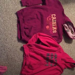 2 girls sweatshirts Cabela’s & Duck Dynasty
